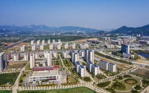 2024年吉林工业职业技术学院录取分数线是多少？看全国21省的最低分